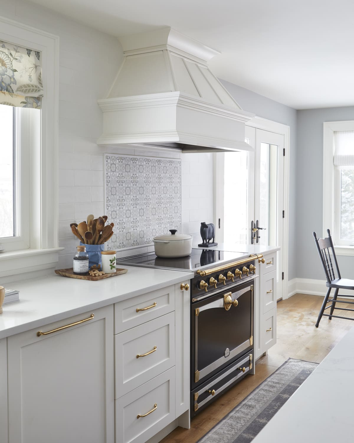 Custom mosaic backsplash behind high-end oven range in Markham kitchen renovation