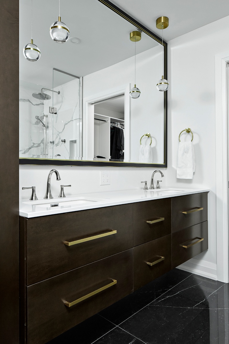 luxury bathroom vanity