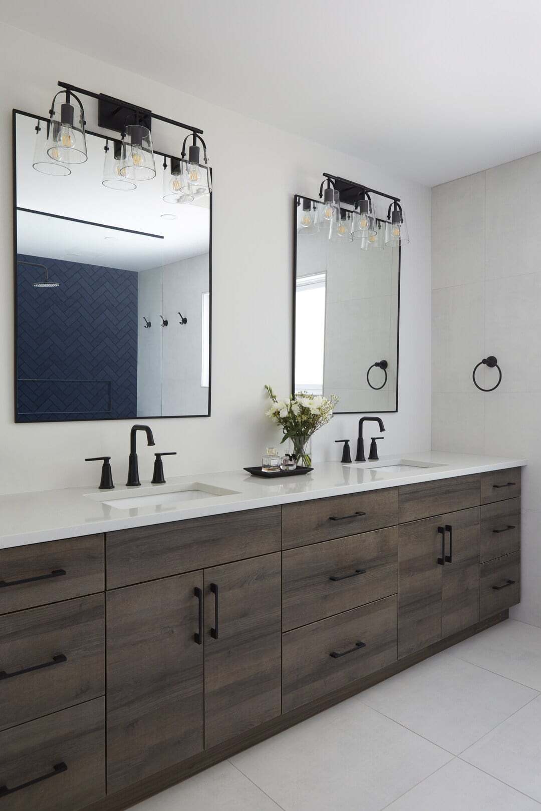 double vanity ensuite-luxury finishes