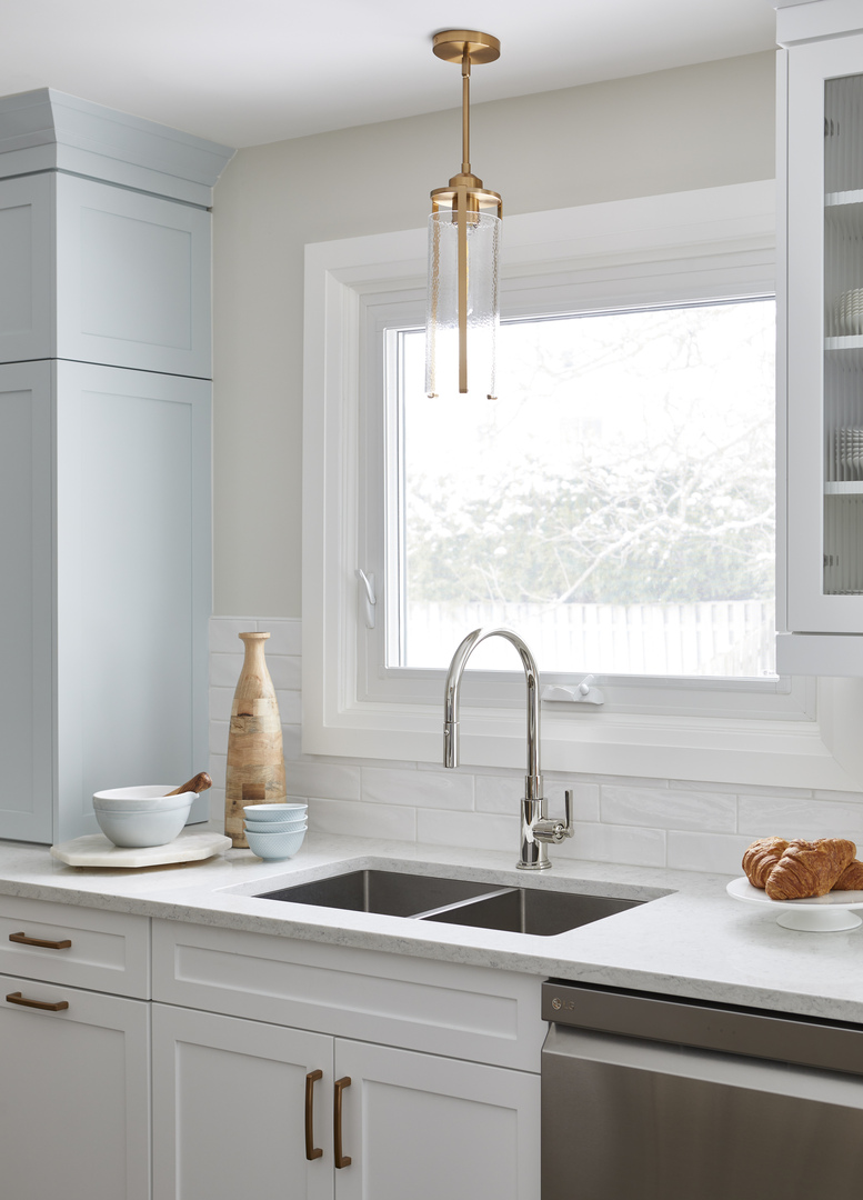 light fixture above sink