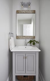 powder room centered view (1)
