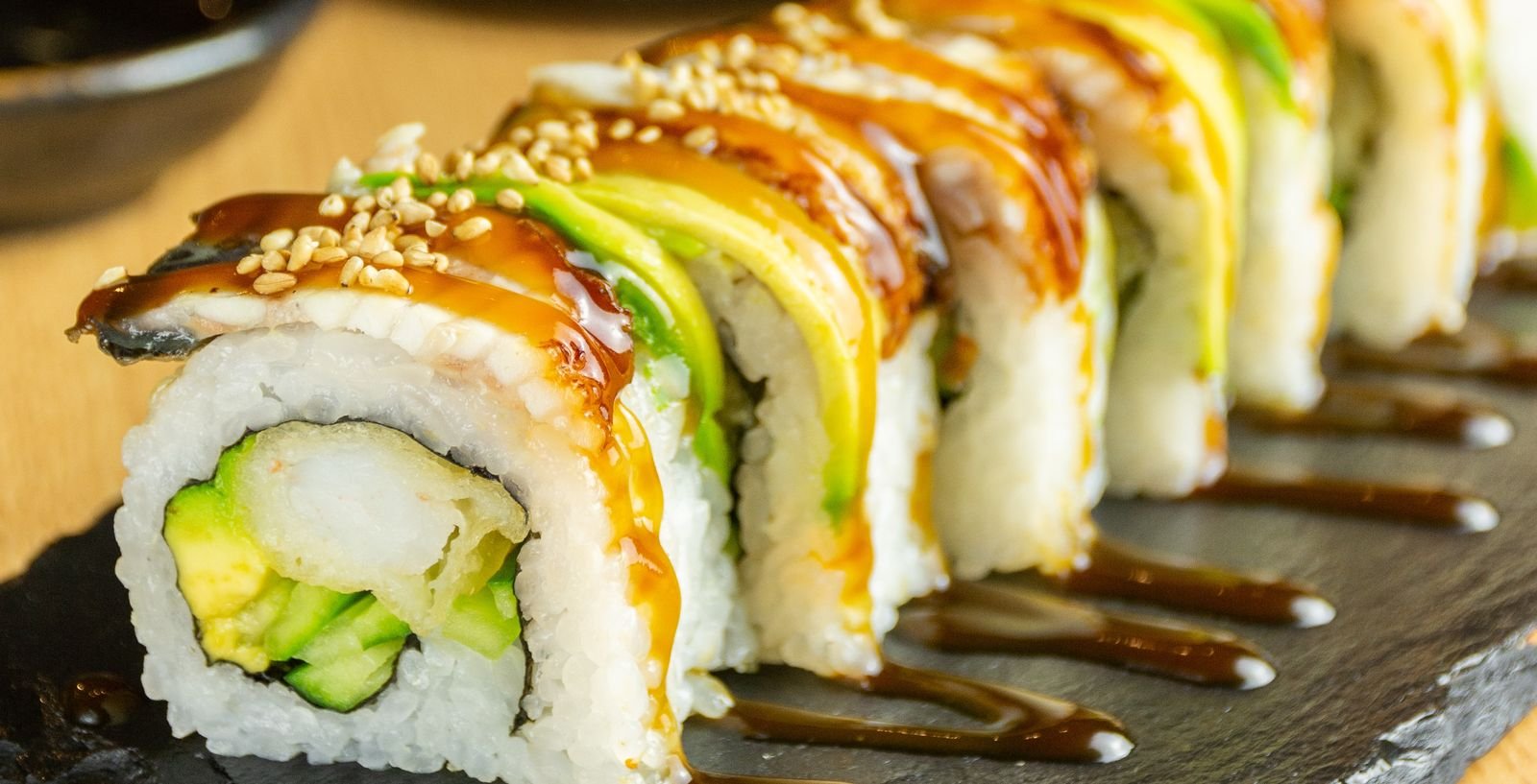 zen japanese restaurant plate of sushi in markham (1)